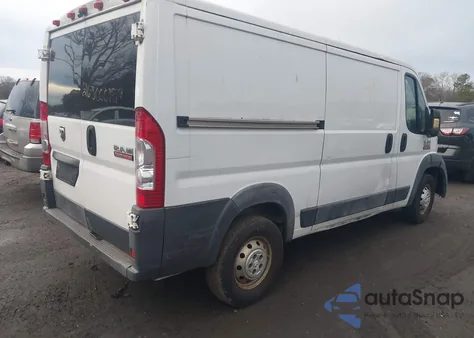 2015 Ram Promaster 1500 Low Roof из США, поврежденный, VIN 3C6TRVAG3FE503718
